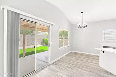 3046 W Abraham Lane, Phoenix, AZ 85027 - Photo 17