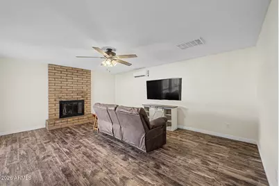5503 W Cinnabar Avenue, Glendale, AZ 85302 - Photo 11