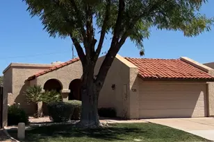 730 W Summit Pl, Chandler, AZ 85225 - Photo 1