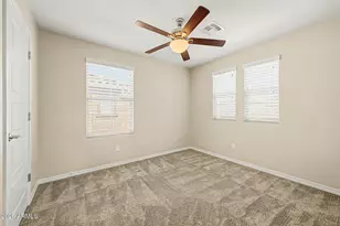 887 S Swallow Ln, Gilbert, AZ 85296 - Photo 35