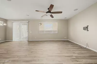 887 S Swallow Lane, Gilbert, AZ 85296 - Photo 7