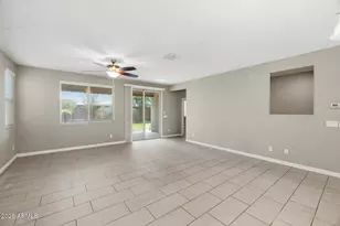22070 N 97th Glen, Peoria, AZ 85383 - Photo 3