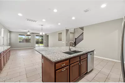 22070 N 97th Glen, Peoria, AZ 85383 - Photo 21