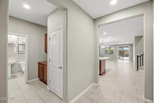 22070 N 97th Glen, Peoria, AZ 85383 - Photo 11