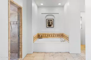 8626 E Santa Catalina Dr, Scottsdale, AZ 85255 - Photo 25