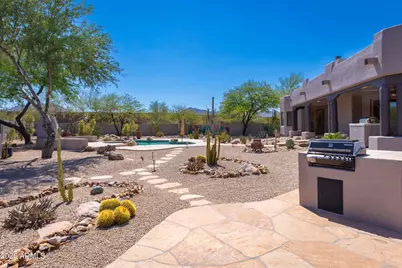 8626 E Santa Catalina Drive, Scottsdale, AZ 85255 - Photo 35