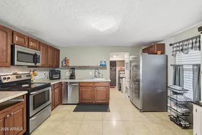 444 W Hess Avenue, Coolidge, AZ 85128 - Photo 7
