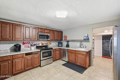 444 W Hess Avenue, Coolidge, AZ 85128 - Photo 5