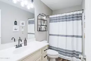 12460 W Hummingbird Terrace, Peoria, AZ 85383 - Photo 17