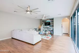 12460 W Hummingbird Terrace, Peoria, AZ 85383 - Photo 7