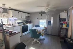 925 N Plaza Dr, Apache Junction, AZ 85120 - Photo 7