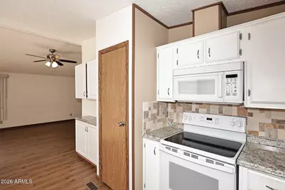 6249 S Pinehurst Drive, Chandler, AZ 85249 - Photo 15