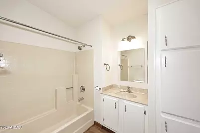 6249 S Pinehurst Drive, Chandler, AZ 85249 - Photo 19