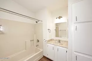 6249 S Pinehurst Dr, Chandler, AZ 85249 - Photo 19