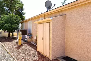 6249 S Pinehurst Dr, Chandler, AZ 85249 - Photo 29
