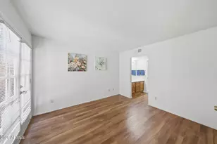 27 E Betty Elyse Ln, Phoenix, AZ 85022 - Photo 23
