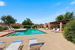 27 E Betty Elyse Ln, Phoenix, AZ 85022 - Photo 47