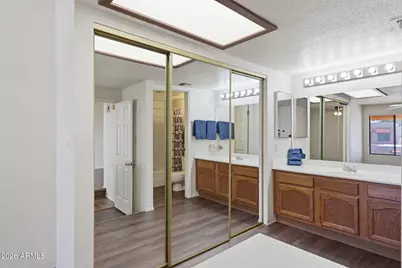27 E Betty Elyse Lane, Phoenix, AZ 85022 - Photo 41