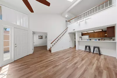 27 E Betty Elyse Lane, Phoenix, AZ 85022 - Photo 15