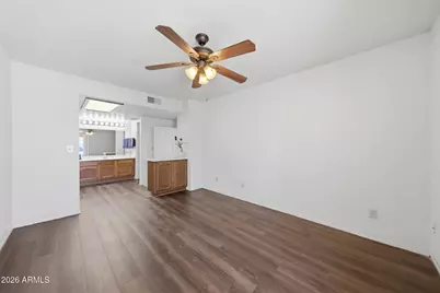 27 E Betty Elyse Lane, Phoenix, AZ 85022 - Photo 39