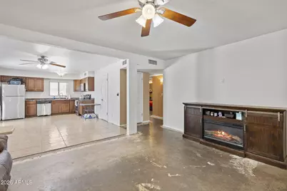 5532 N 68th Avenue, Glendale, AZ 85303 - Photo 13
