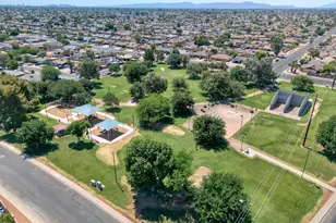 5532 N 68th Ave, Glendale, AZ 85303 - Photo 33