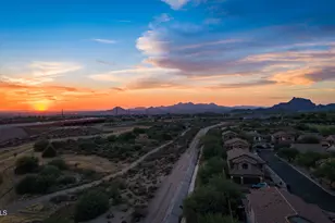 2950 N 71st Pl, Mesa, AZ 85207 - Photo 3