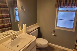 20032 N Willowcreek Cir, Sun City, AZ 85373 - Photo 13