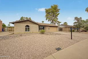 2820 S George Dr, Tempe, AZ 85282 - Photo 3