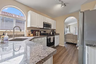 1291 S Cardinal Street, Gilbert, AZ 85296 - Photo 5