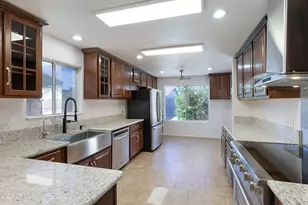 4056 W Mercer Ln, Phoenix, AZ 85029 - Photo 9
