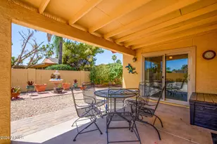 25821 S New Town Dr, Sun Lakes, AZ 85248 - Photo 23