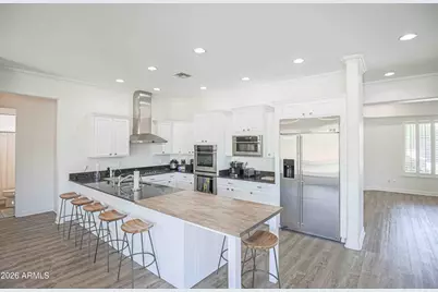 27605 N 56th Lane, Phoenix, AZ 85083 - Photo 11