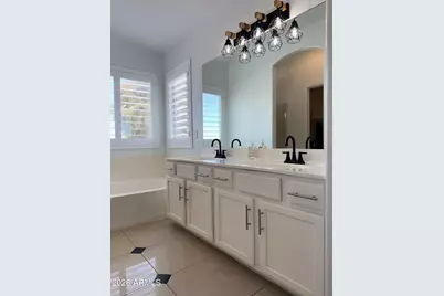 9009 W Monte Vista Road, Phoenix, AZ 85037 - Photo 9