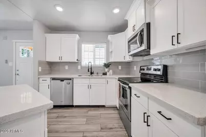 7226 N 23rd Avenue, Phoenix, AZ 85021 - Photo 3