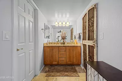 5746 W Desert Cove Avenue, Glendale, AZ 85304 - Photo 9