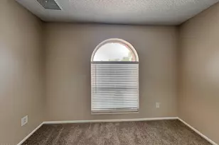 3821 W Muriel Dr, Glendale, AZ 85308 - Photo 13