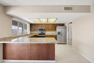 3821 W Muriel Dr, Glendale, AZ 85308 - Photo 17