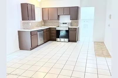 7202 N 36th Avenue N, Phoenix, AZ 85051 - Photo 3