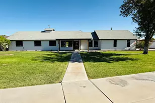 8663 E Winnston Cir, Mesa, AZ 85212 - Photo 5