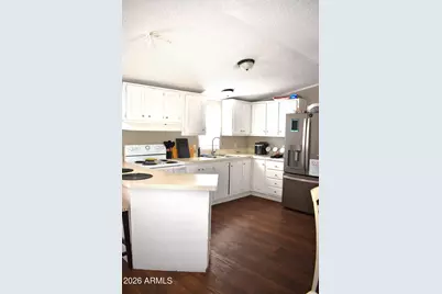 1002 W Kachina Trail, Phoenix, AZ 85041 - Photo 5