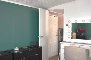 1002 W Kachina Trail, Phoenix, AZ 85041 - Photo 13