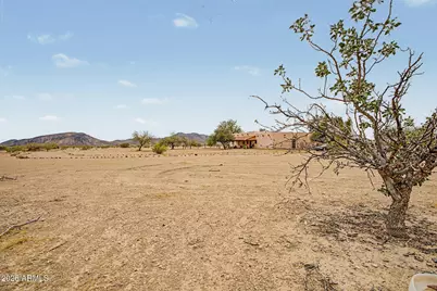 2620 N 425th Avenue, Tonopah, AZ 85354 - Photo 33