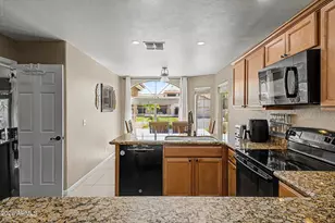 16220 N 62nd Ln, Glendale, AZ 85306 - Photo 5