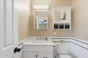 102 W Hackamore Ave, Gilbert, AZ 85233 - Photo 21