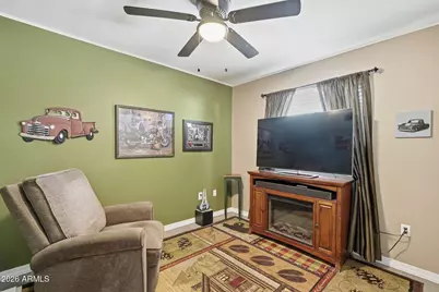 102 W Hackamore Avenue, Gilbert, AZ 85233 - Photo 25