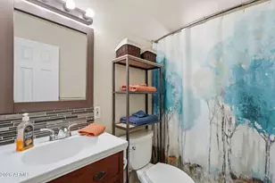 102 W Hackamore Ave, Gilbert, AZ 85233 - Photo 27