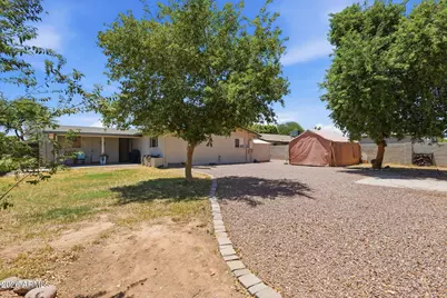 102 W Hackamore Avenue, Gilbert, AZ 85233 - Photo 31