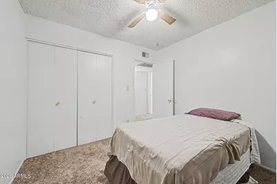 921 W Villa Theresa Drive, Phoenix, AZ 85023 - Photo 11