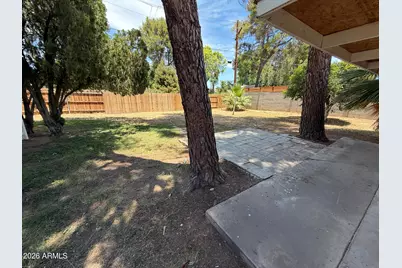 1112 W Bethany Home Road, Phoenix, AZ 85013 - Photo 15